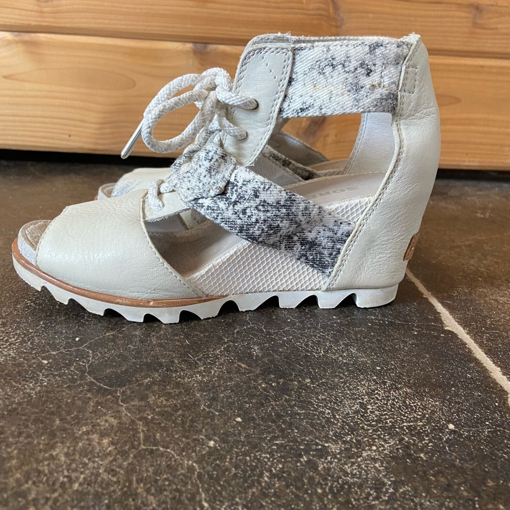 Sorel wedge sandal